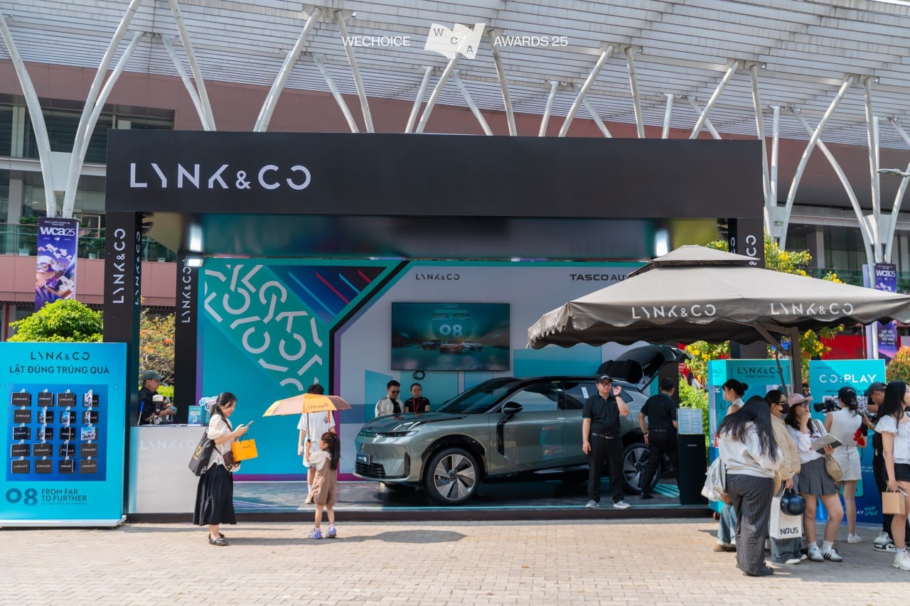 To&agrave;n cảnh "vũ trụ" fandom IDOL14 tại WeChoice Awards 2025: Loạt hoạt động lần đầu ti&ecirc;n xuất hiện! - Ảnh 14.