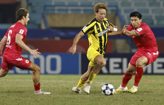 Truyền thông châu Á ấn tượng với bàn thắng của Đình Bắc - Ảnh 2.