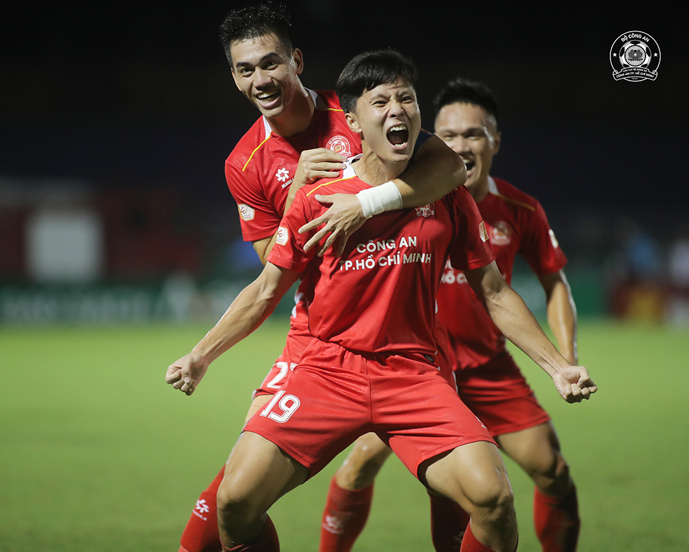 Cuộc đua Vua ph&aacute; lưới nội V.League: Bất ngờ với thứ hạng của ng&ocirc;i sao U23 Việt Nam - Ảnh 1.