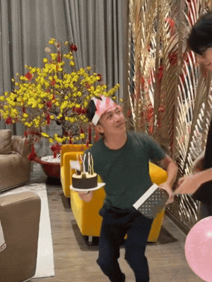 Lộ diện trong biệt thự nhà Cường Đô La ngày đặc biệt, Subeo gây chú ý vì điều thay đổi này- Ảnh 1.