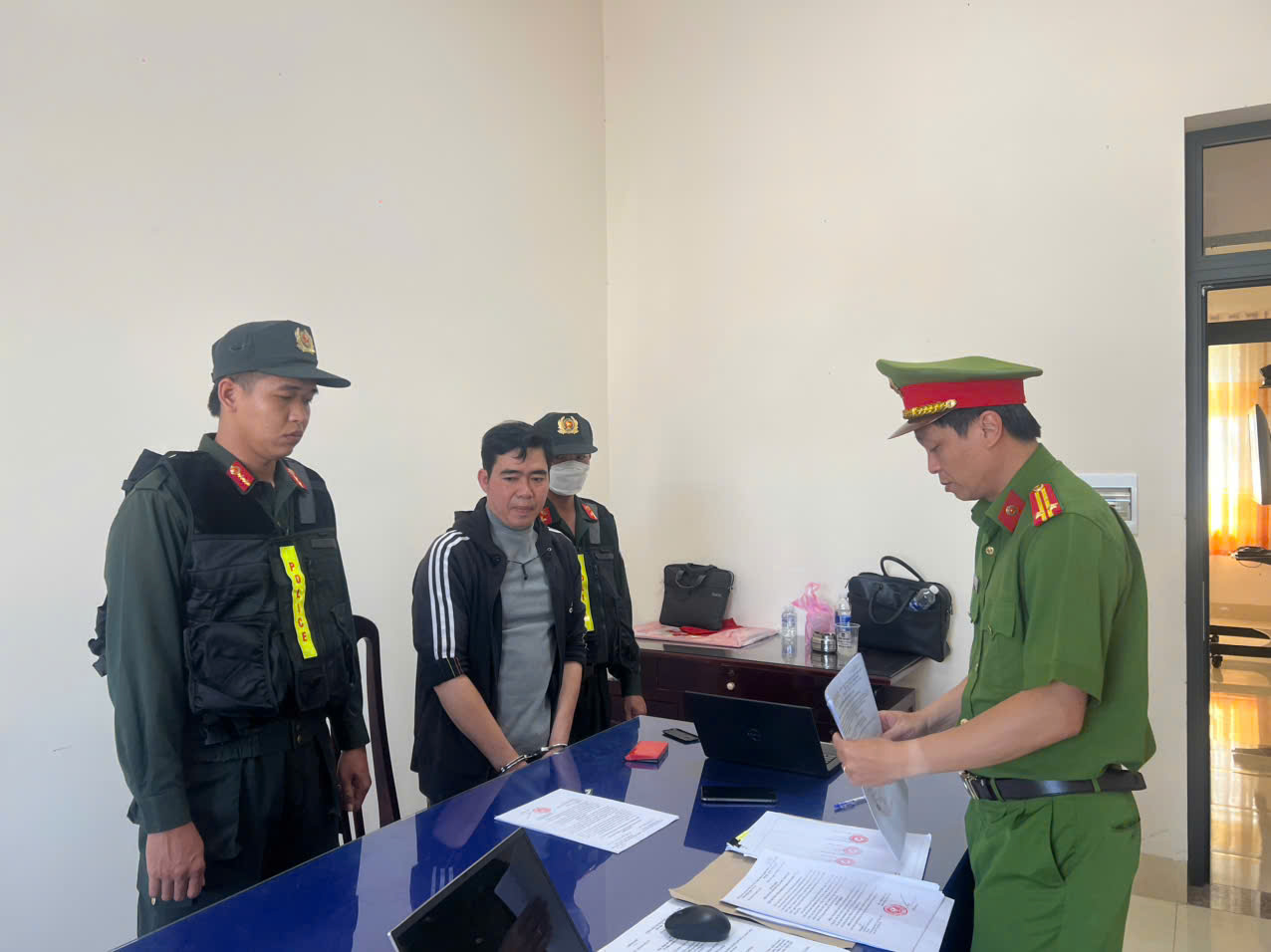 H&eacute; lộ đường đi của heo bệnh v&agrave;o l&ograve; mổ ở Cần Thơ - Ảnh 2.