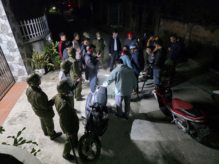 Khởi tố Nguyễn Văn Huy tẩm chất độc Xyanua vào cá khô bẫy chó mèo - Ảnh 1.