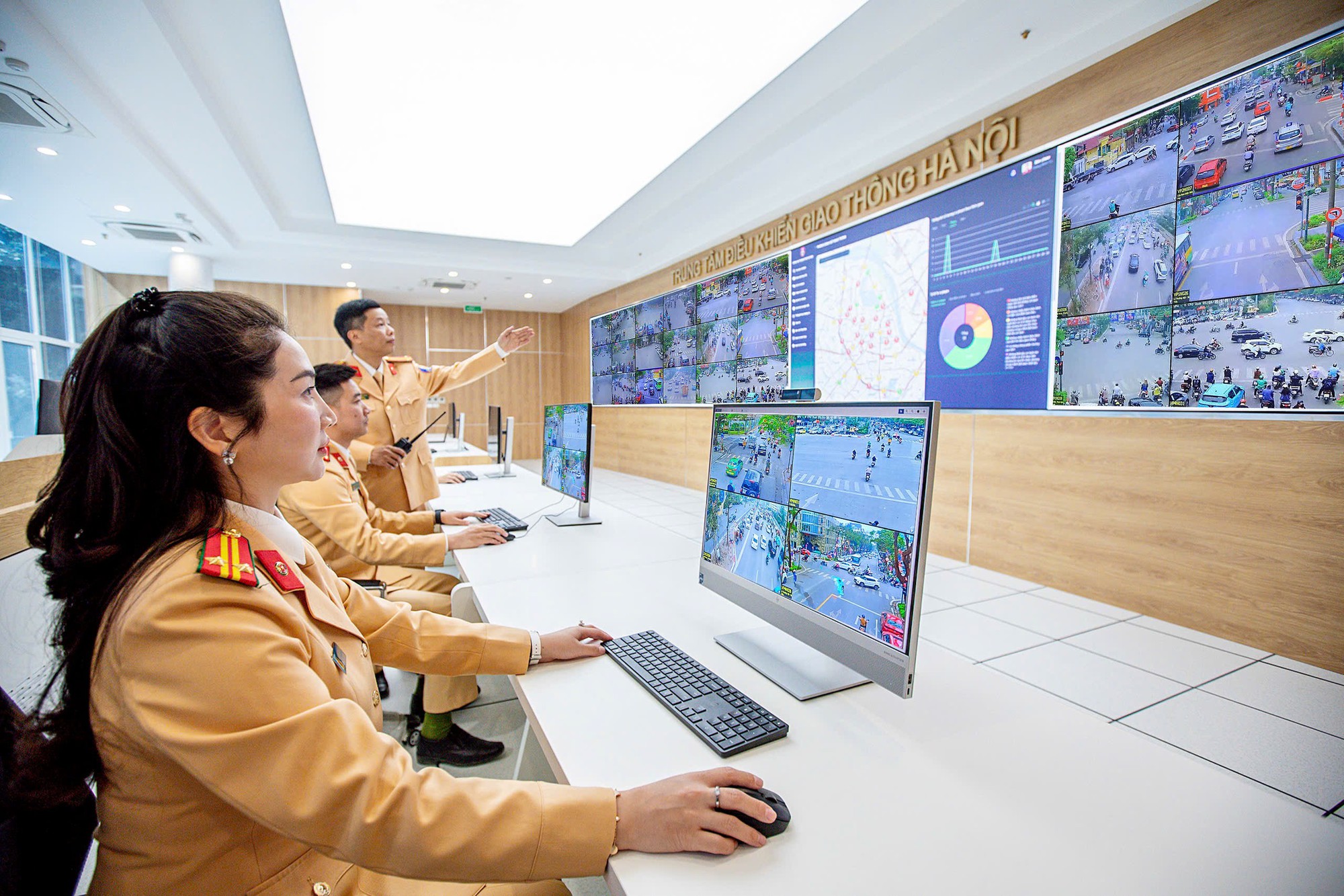 Camera AI xử lý vi phạm