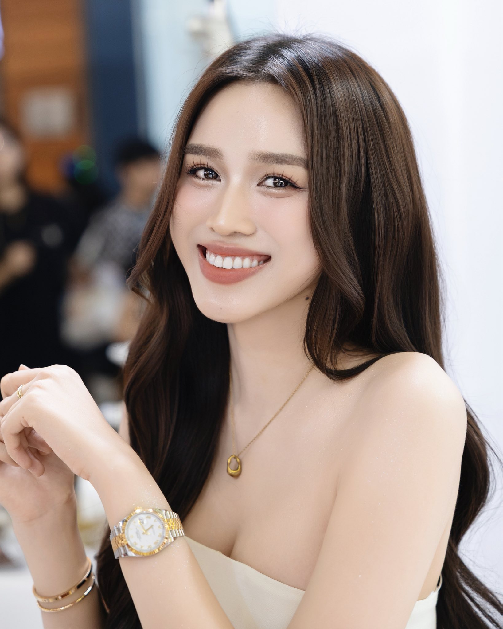 Bị mỉa mai mua thức ăn sẵn để quay vlog"làm màu", Đỗ Thị Hà nói gì? - Ảnh 8.