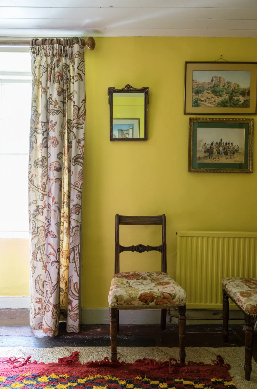 5 m&agrave;u sắc may mắn nhất cho năm B&iacute;nh Ngọ được chuy&ecirc;n gia phong thủy khuy&ecirc;n d&ugrave;ng- Ảnh 5.