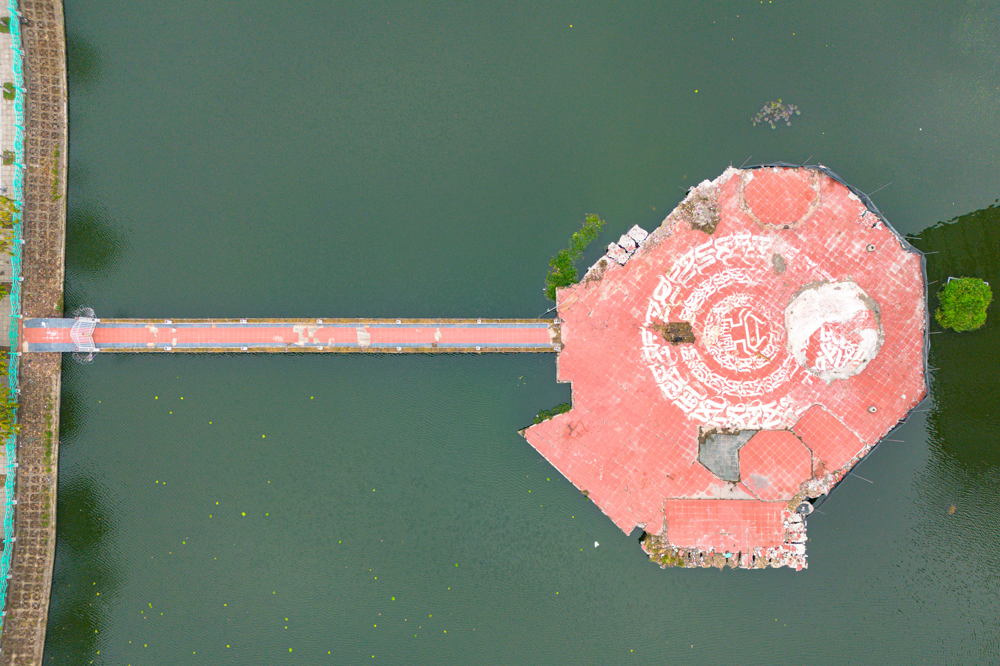 To&agrave;n cảnh dự &aacute;n 30.000 tỷ gi&uacute;p hồ T&acirc;y &ldquo;lột x&aacute;c&rdquo;: Giữ nguy&ecirc;n mặt nước, th&ecirc;m vườn hoa, quảng trường nổi v&agrave; b&atilde;i xe ngầm- Ảnh 14.