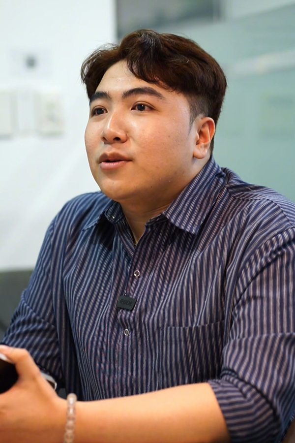 VIDEO: 26 Tết - đ&ecirc;m tăng ca cuối c&ugrave;ng của d&acirc;n ng&acirc;n h&agrave;ng ở H&agrave; Nội v&agrave; TP.HCM c&oacute; g&igrave; đặc biệt?- Ảnh 9.