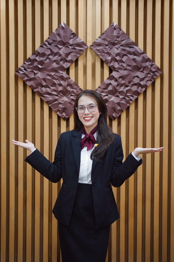 VIDEO: 26 Tết - đ&ecirc;m tăng ca cuối c&ugrave;ng của d&acirc;n ng&acirc;n h&agrave;ng ở H&agrave; Nội v&agrave; TP.HCM c&oacute; g&igrave; đặc biệt?- Ảnh 8.