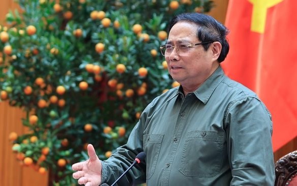 L&agrave;m việc với tỉnh c&oacute; quy m&ocirc; kinh tế gần 16 tỷ USD, Thủ tướng y&ecirc;u cầu x&acirc;y mới 1 c&ocirc;ng tr&igrave;nh trong v&ograve;ng 1 năm