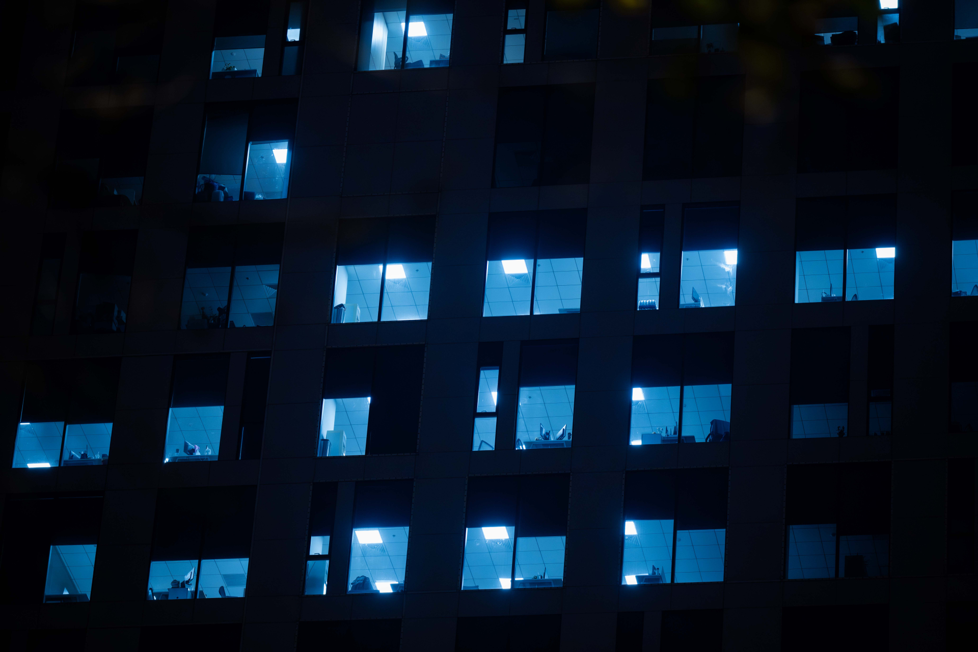 VIDEO: 26 Tết - đ&ecirc;m tăng ca cuối c&ugrave;ng của d&acirc;n ng&acirc;n h&agrave;ng ở H&agrave; Nội v&agrave; TP.HCM c&oacute; g&igrave; đặc biệt?- Ảnh 2.