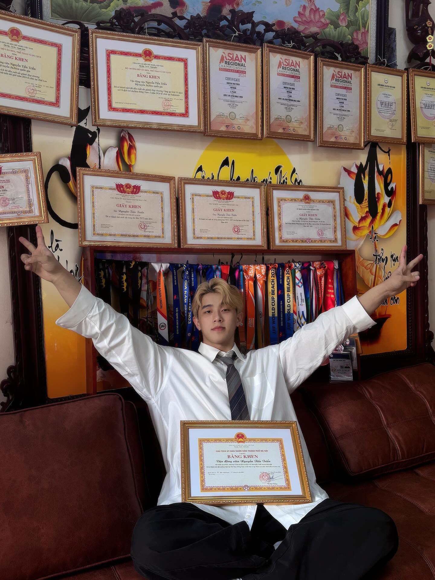 Phỏng vấn Tiển Triển - Hot boy 6 múi viral khắp cõi mạng: Mồ hôi và máu trên sàn đấu dạy tôi sự bền bỉ - Ảnh 9.