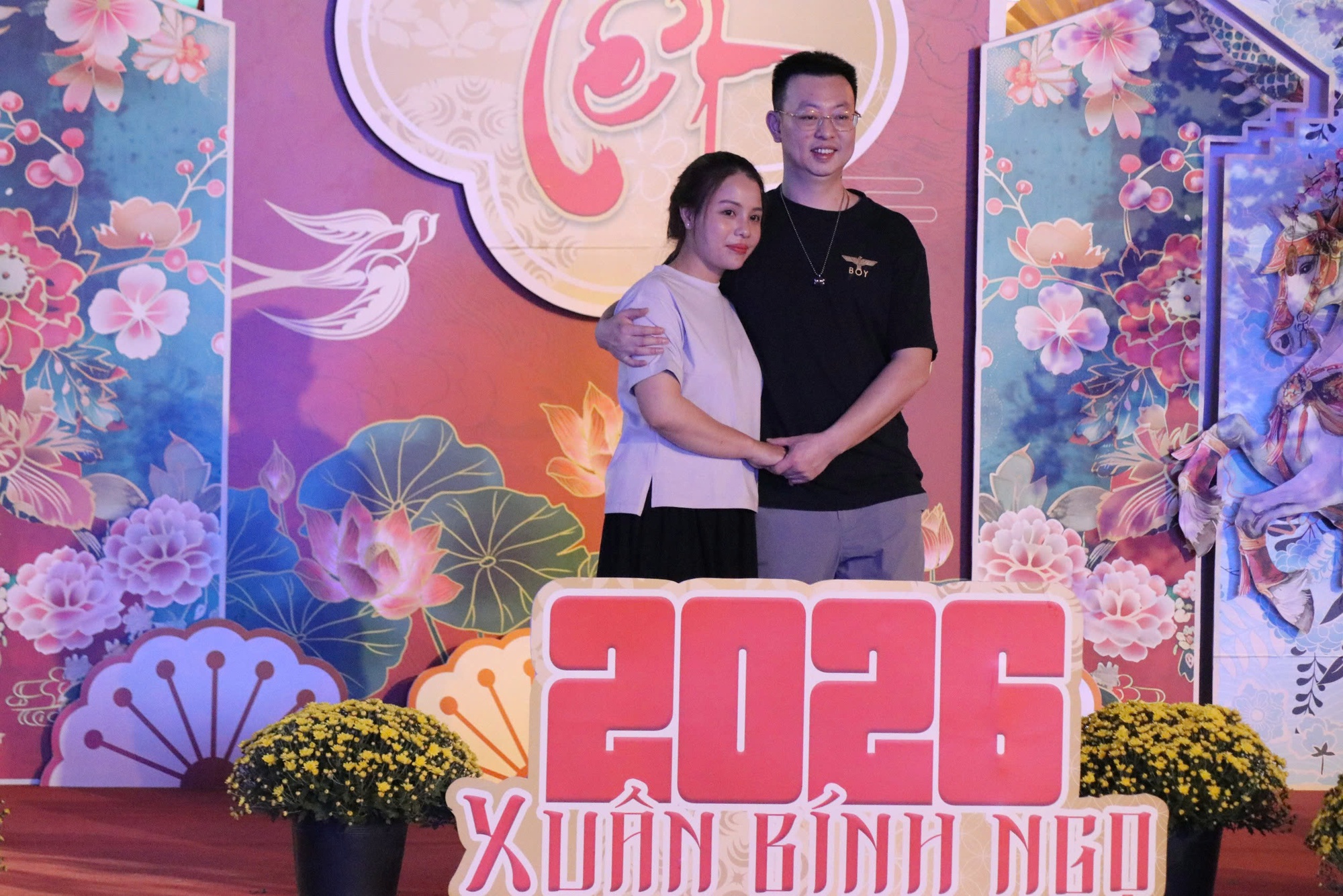 Xu&acirc;n rực rỡ qua từng khung h&igrave;nh: C&aacute;c địa điểm chụp ảnh Tết thu h&uacute;t giới trẻ năm 2026 - Ảnh 3.