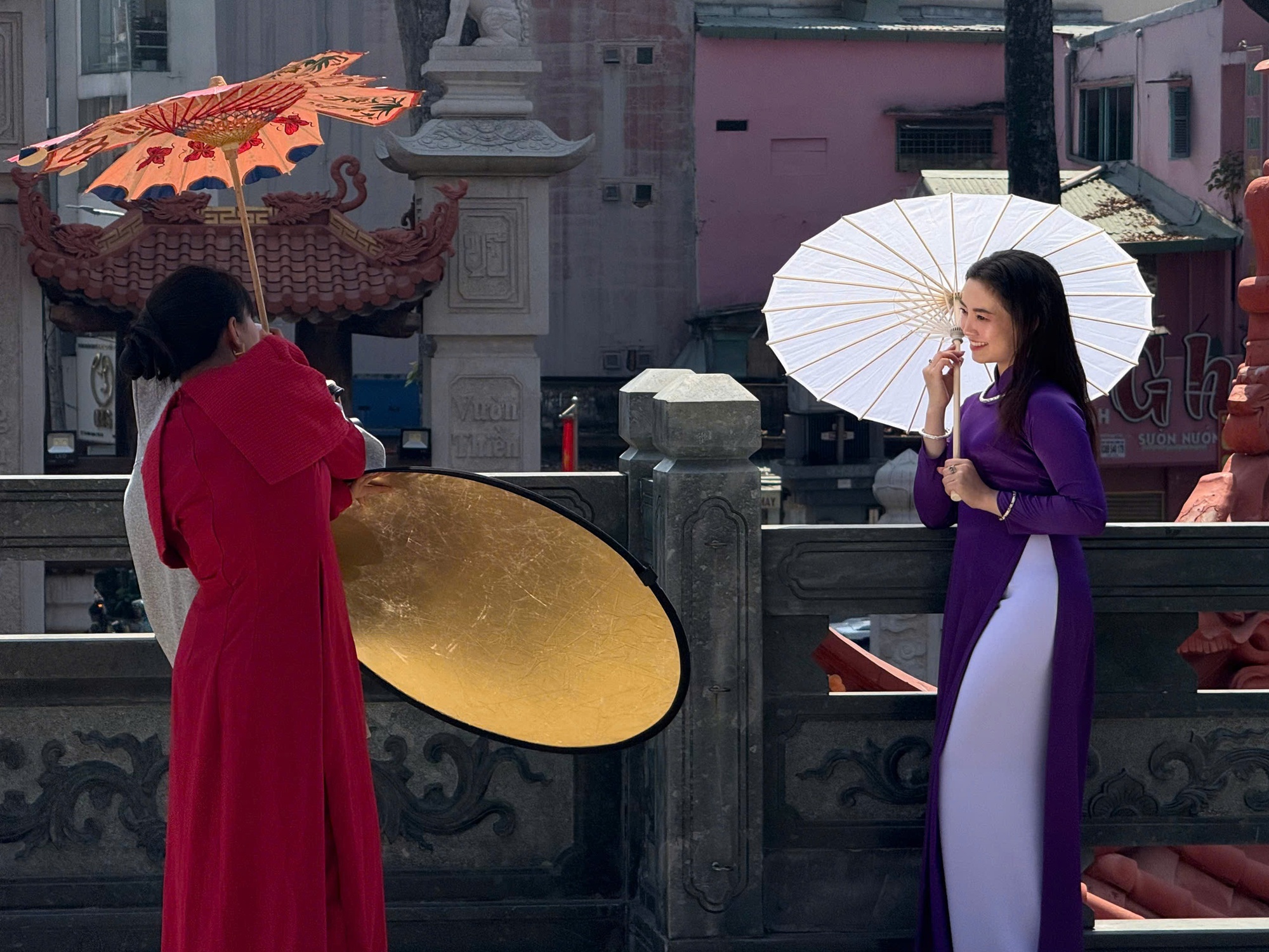 Xu&acirc;n rực rỡ qua từng khung h&igrave;nh: C&aacute;c địa điểm chụp ảnh Tết thu h&uacute;t giới trẻ năm 2026 - Ảnh 10.