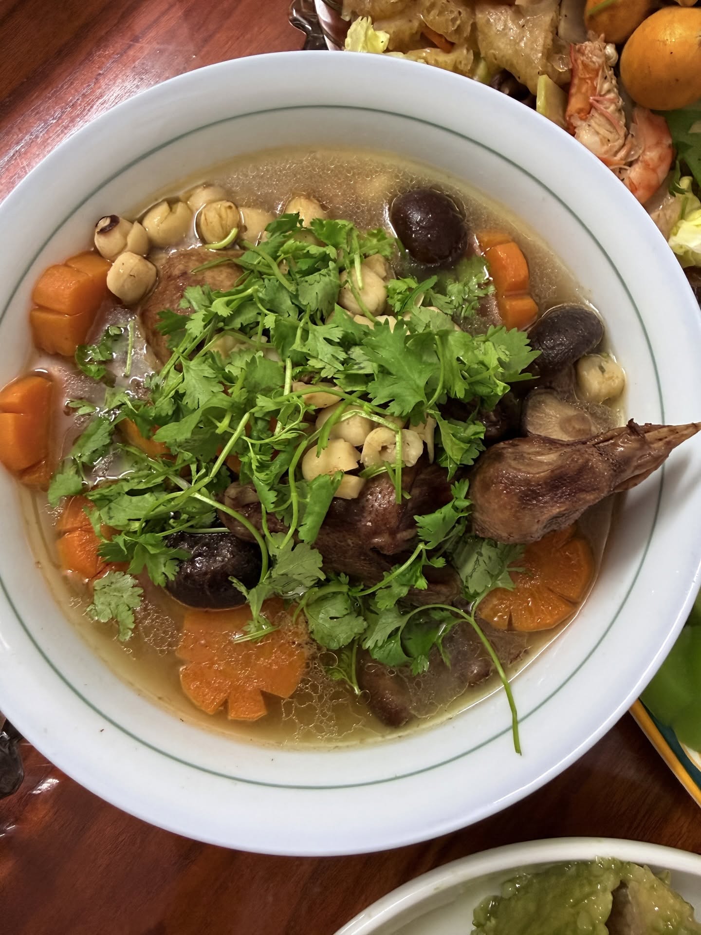 Mâm cơm tất niên "khét" nhất MXH hôm nay: 22 món, có cả món sắp thất truyền - Ảnh 8.