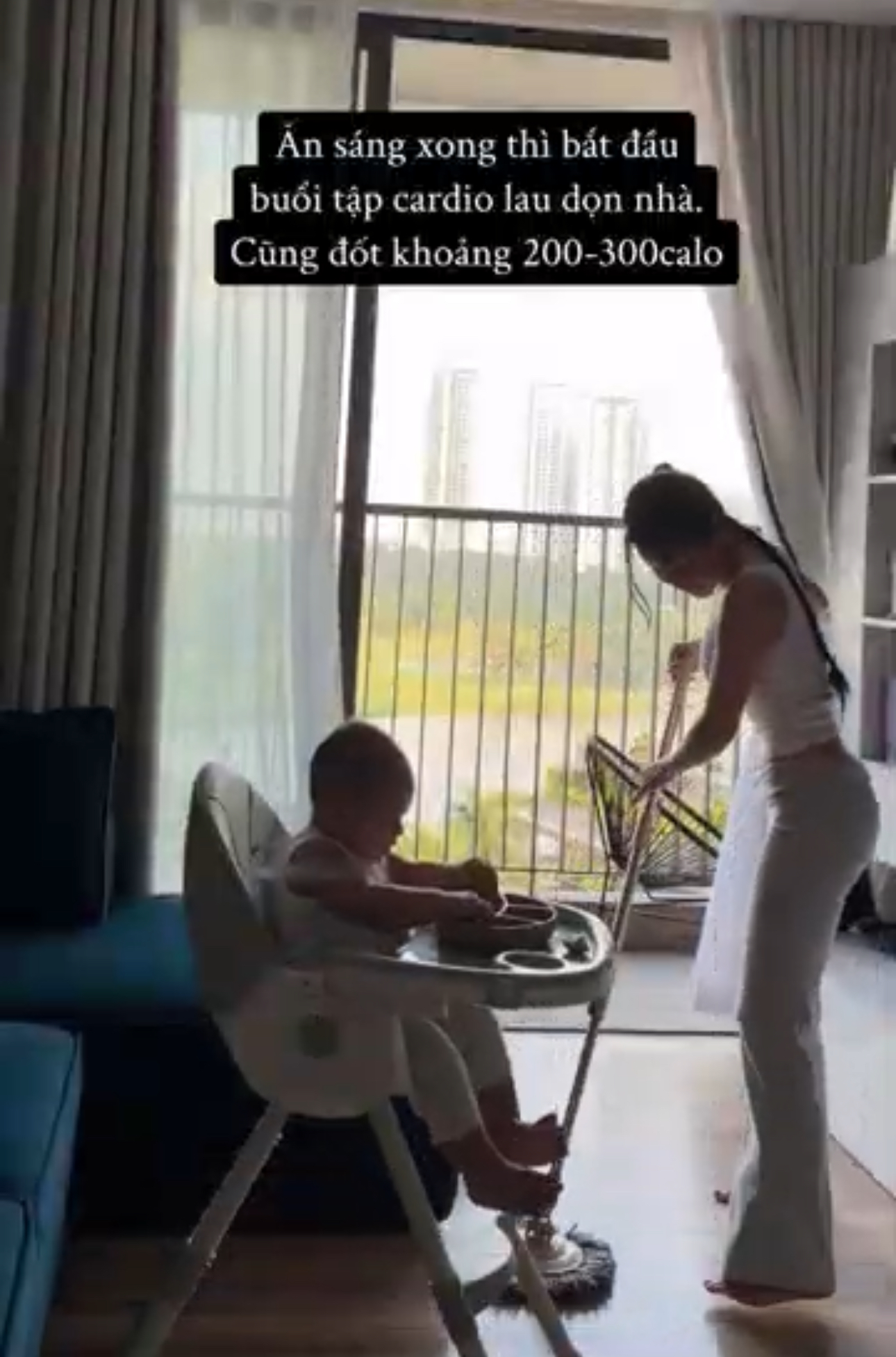 Một ngày của Yến Xuân gói gọn trong 1 phút 54 giây: Giữ dáng ngày Tết cùng nàng WAG nóng bóng nhất làng bóng Việt- Ảnh 3.