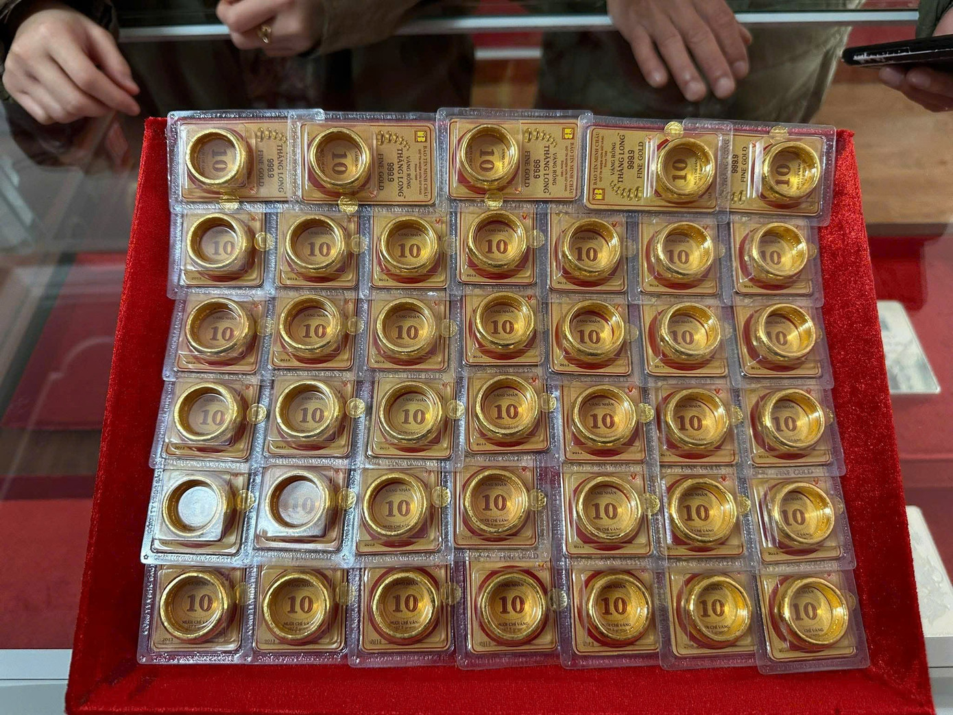 Lu&acirc;n chuyển c&aacute;n bộ thuế phụ tr&aacute;ch 'điểm n&oacute;ng' - Ảnh 1.