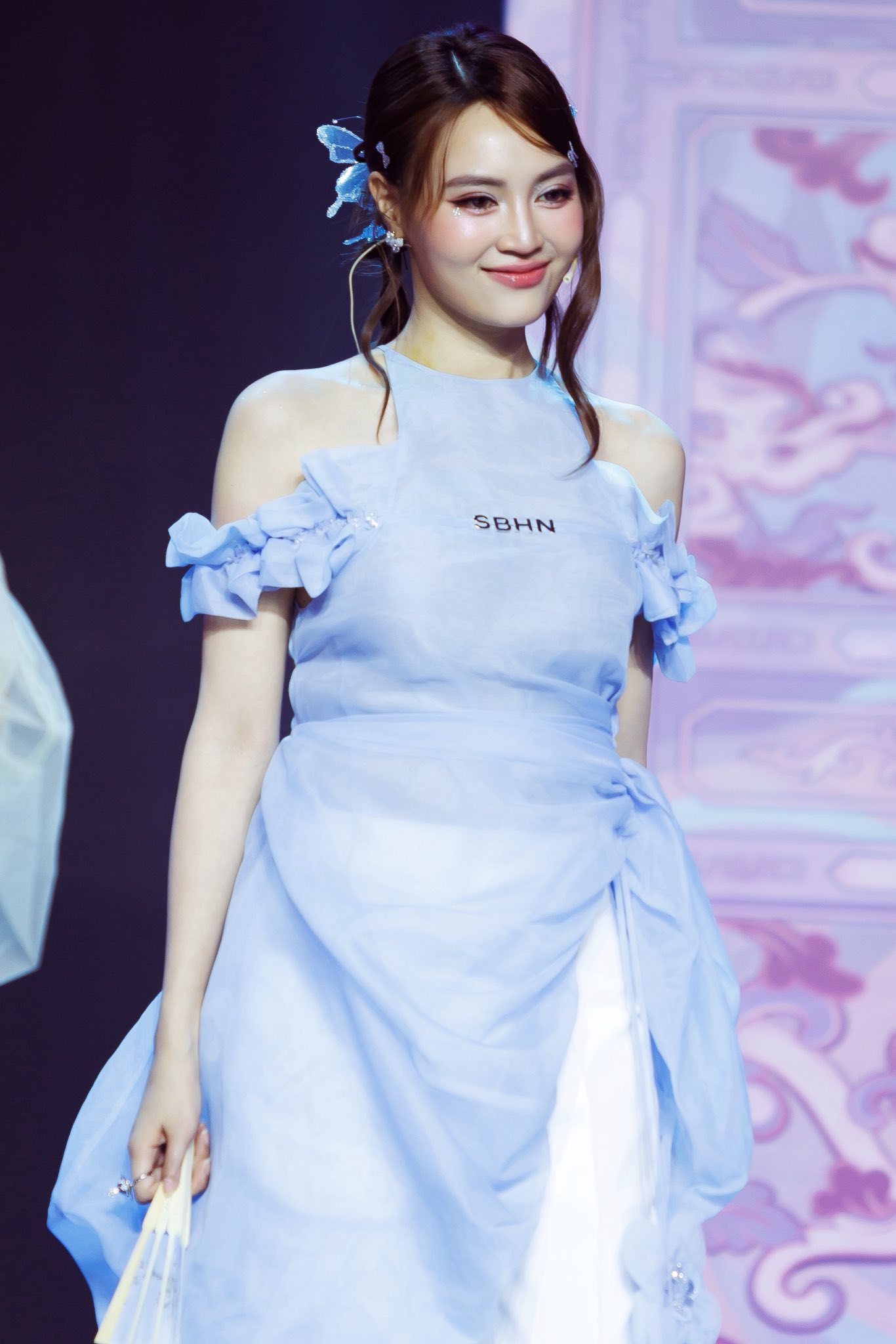 5 mỹ nhân tuổi Ngọ đẹp nhất Việt Nam: Lan Ngọc xếp thứ 2, hạng 1 lấp lánh hơn cả kim cương châu báu- Ảnh 4.