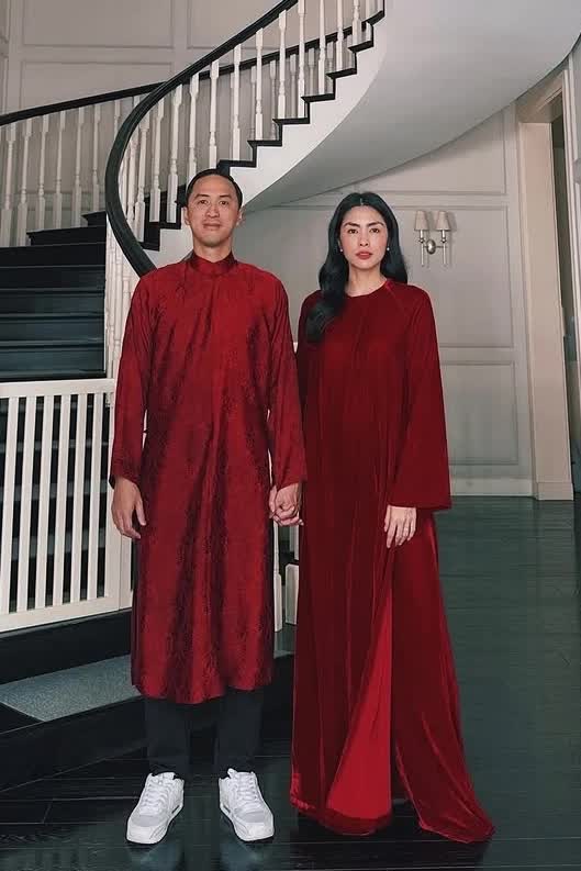 Đến hẹn lại lên: Tăng Thanh Hà và chồng doanh nhân diện áo dài, nắm chặt tay ngày mùng 1 Tết! - Ảnh 5.