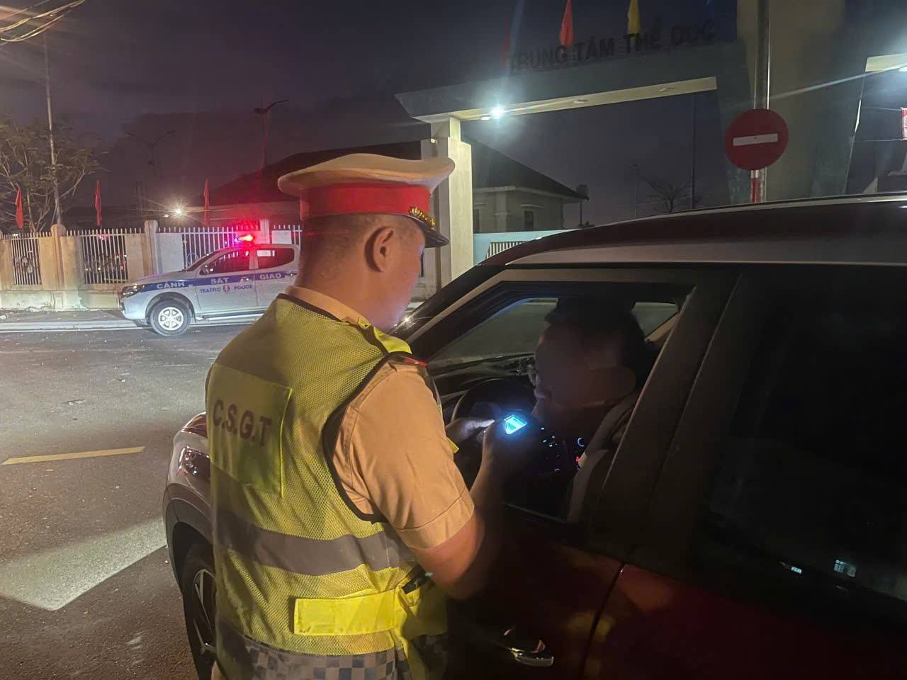 Đ&agrave; Nẵng xử l&yacute; 56 trường hợp vi phạm nồng độ cồn trong ng&agrave;y m&ugrave;ng 1 Tết 2026 - Ảnh 2.
