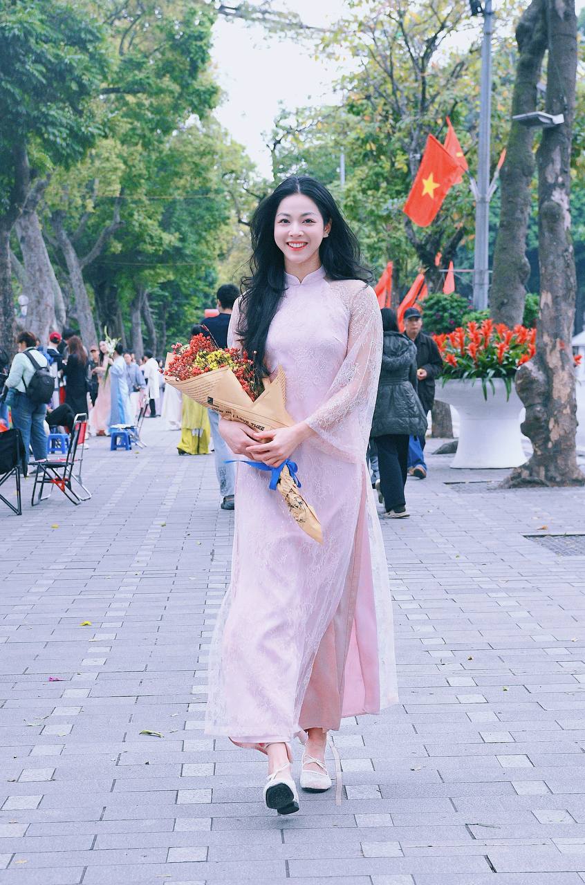 Phỏng vấn "nữ thần nhảy cao" B&ugrave;i Thị Kim Anh: HCV SEA Games l&agrave; nỗ lực qu&aacute; khứ, quan trọng l&agrave; tương lai ph&iacute;a trước" - Ảnh 3.