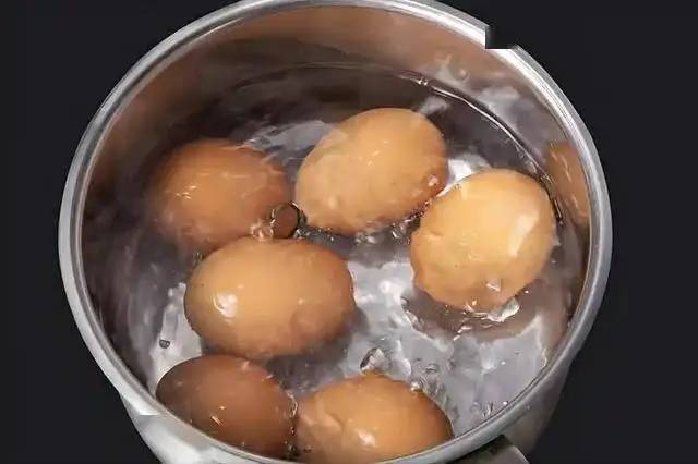 Thực phẩm giàu protein tốt nhất cho người cao tuổi: Trứng chỉ đứng thứ 5, còn lựa chọn số 1 ít ai biết tới- Ảnh 5. Thực phẩm giàu protein tốt nhất cho người cao tuổi: Trứng chỉ đứng thứ 5, còn lựa chọn số 1 ít ai biết tới- Ảnh 5.