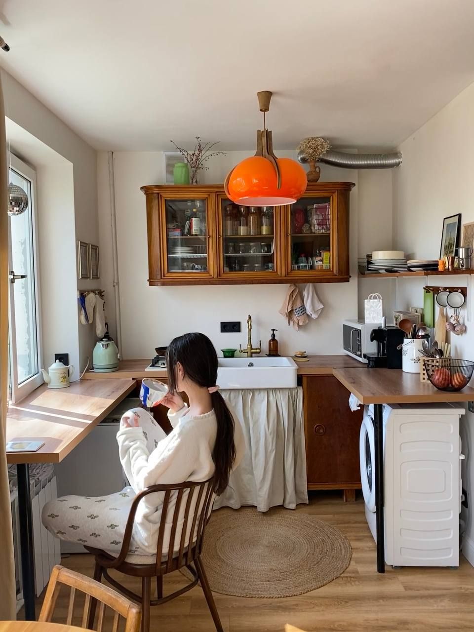 Tổng hợp chi tiêu Tết 2026: Tiền đi đâu trong 3 ngày đầu năm? - Ảnh 1.