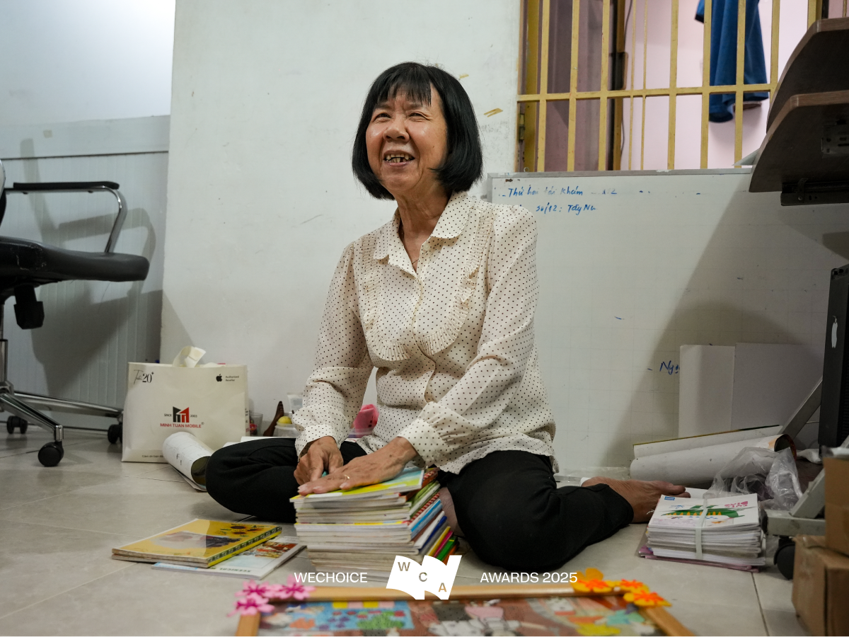 Cô giáo Phấn - Người gom giữ kỷ vật cho những đứa trẻ không còn ở lại với thế gian- Ảnh 3. Cô giáo Phấn - Người gom giữ kỷ vật cho những đứa trẻ không còn ở lại với thế gian- Ảnh 3.