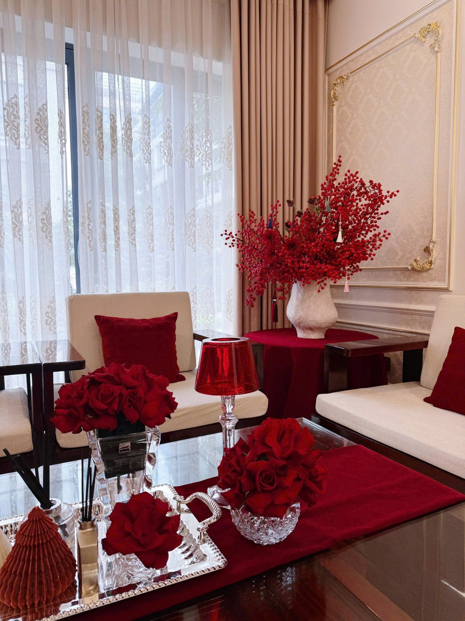 &ldquo;Ph&uacute; b&agrave;&rdquo; decor nh&agrave; đ&oacute;n Tết khiến gần 1 triệu người rạo rực - Ảnh 8.