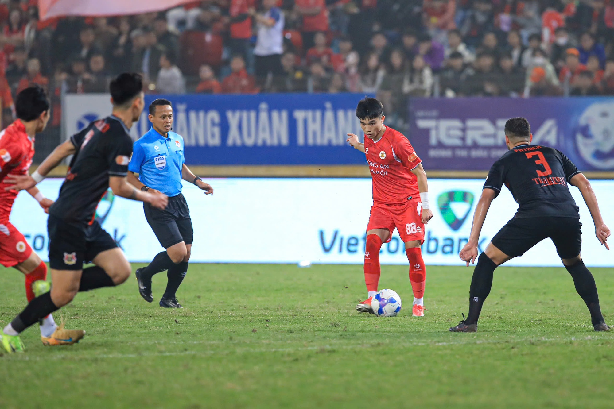 Đ&igrave;nh Bắc: "Bỏ lại h&agrave;o quang U23 ch&acirc;u &Aacute; ở sau lưng để chinh phục điều mới" - Ảnh 2.