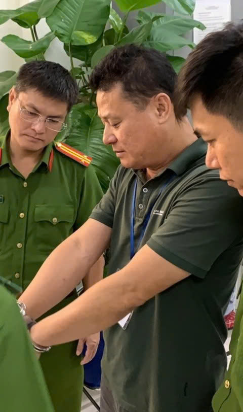 Thái Khắc Hoàng chiếm đoạt 32,58 tỉ đồng để trả nợ người thân và gửi cho con tại Mỹ - Ảnh 2.