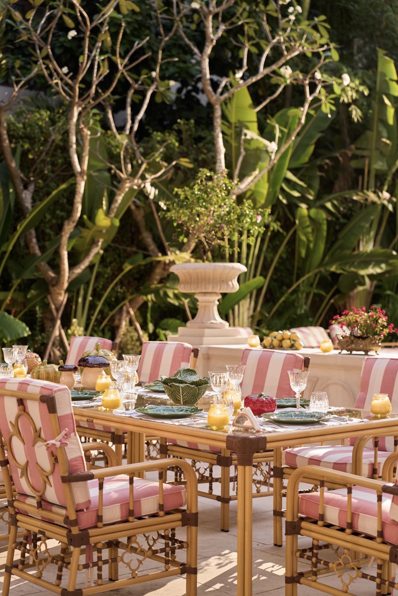 Biệt thự triệu đô ở TP.HCM của Thái Công bị chê "nhìn thôi đã thấy mệt" - Ảnh 14.