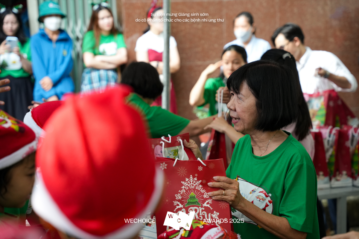 Cô giáo Phấn - Người gom giữ kỷ vật cho những đứa trẻ không còn ở lại với thế gian- Ảnh 15. Cô giáo Phấn - Người gom giữ kỷ vật cho những đứa trẻ không còn ở lại với thế gian- Ảnh 15.