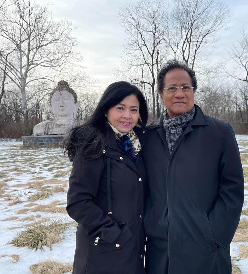 Nam ca sĩ 4 đời vợ, 14 con, không nhớ hết có bao nhiêu cháu: 84 tuổi vẫn đi show khắp thế giới - Ảnh 4.