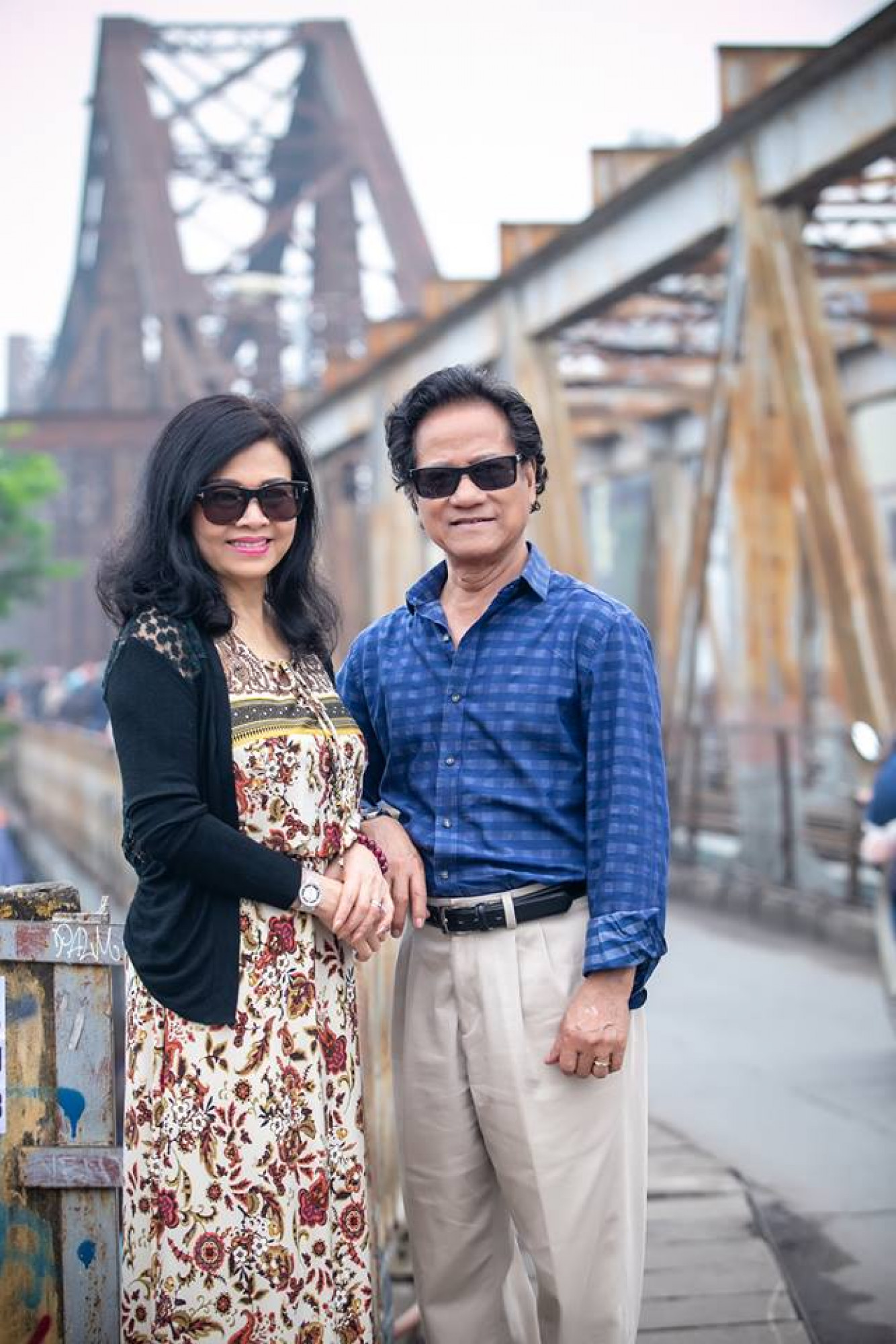 Nam ca sĩ 4 đời vợ, 14 con, không nhớ hết có bao nhiêu cháu: 84 tuổi vẫn đi show khắp thế giới - Ảnh 5.