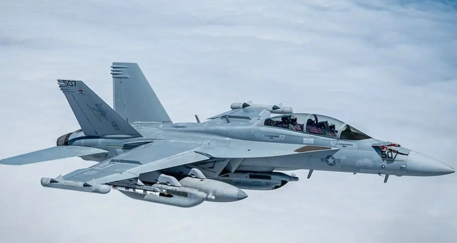 Mỹ triển khai ALQ - 249 để l&agrave;m m&ugrave; radar Iran trước khi kh&ocirc;ng k&iacute;ch - Ảnh 1.