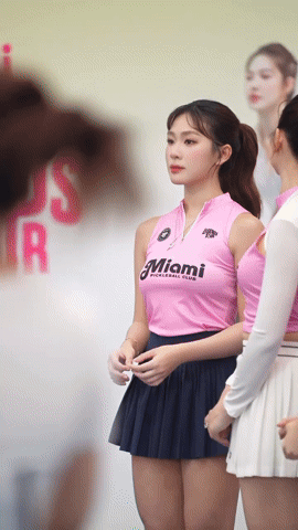 Ngoại hình xinh hết nấc nhưng em Kim "vén váy" bị chê tơi tả khi thi Miss Pickleball vì kĩ năng cực tệ - Ảnh 6. Ngoại hình xinh hết nấc nhưng em Kim "vén váy" bị chê tơi tả khi thi Miss Pickleball vì kĩ năng cực tệ - Ảnh 6.