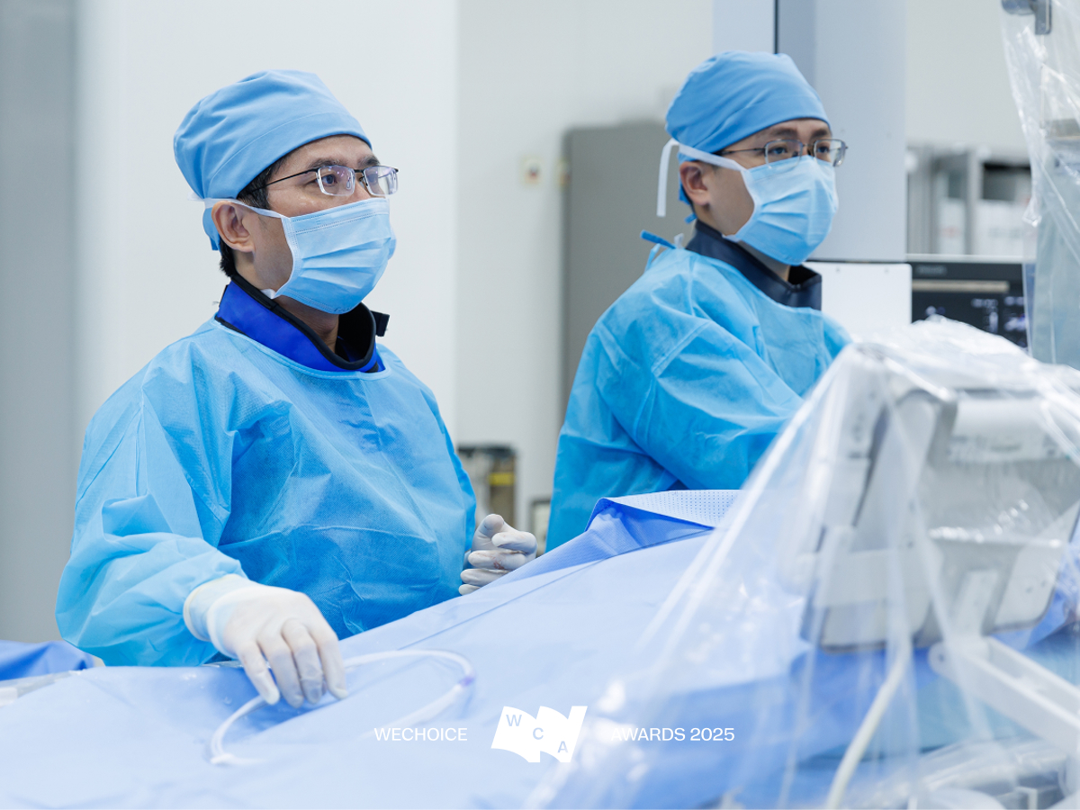 Hai bệnh viện, một &ecirc;-k&iacute;p b&aacute;c sĩ v&agrave; h&agrave;nh tr&igrave;nh đi cứu những tr&aacute;i tim nhỏ bằng quả d&acirc;u t&acirc;y ở trong bụng mẹ- Ảnh 18.
