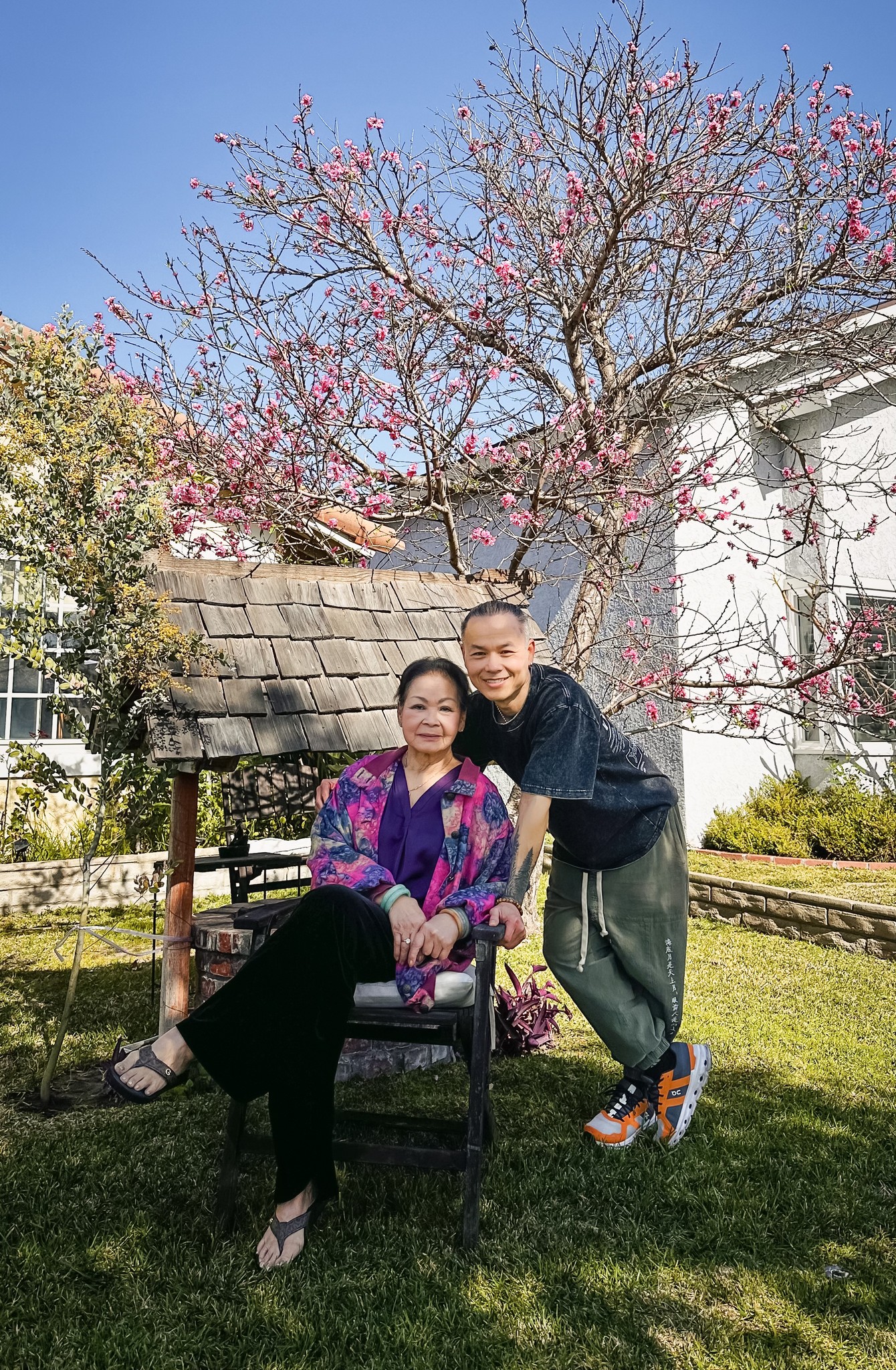 Cuộc sống của danh ca Kh&aacute;nh Ly tại Mỹ sau 1 năm bị đột quỵ- Ảnh 1.