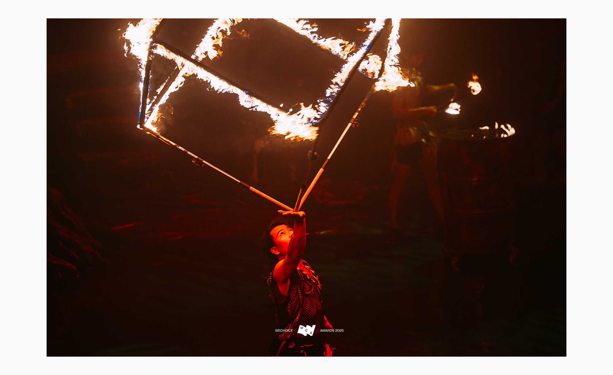 Đoàn xiếc “Vùng Đất Kỳ Bí”: Cú lội ngược dòng đập tan định kiến, vẽ lại giấc mơ rực rỡ cho Xiếc Việt- Ảnh 1. Đoàn xiếc “Vùng Đất Kỳ Bí”: Cú lội ngược dòng đập tan định kiến, vẽ lại giấc mơ rực rỡ cho Xiếc Việt- Ảnh 1.