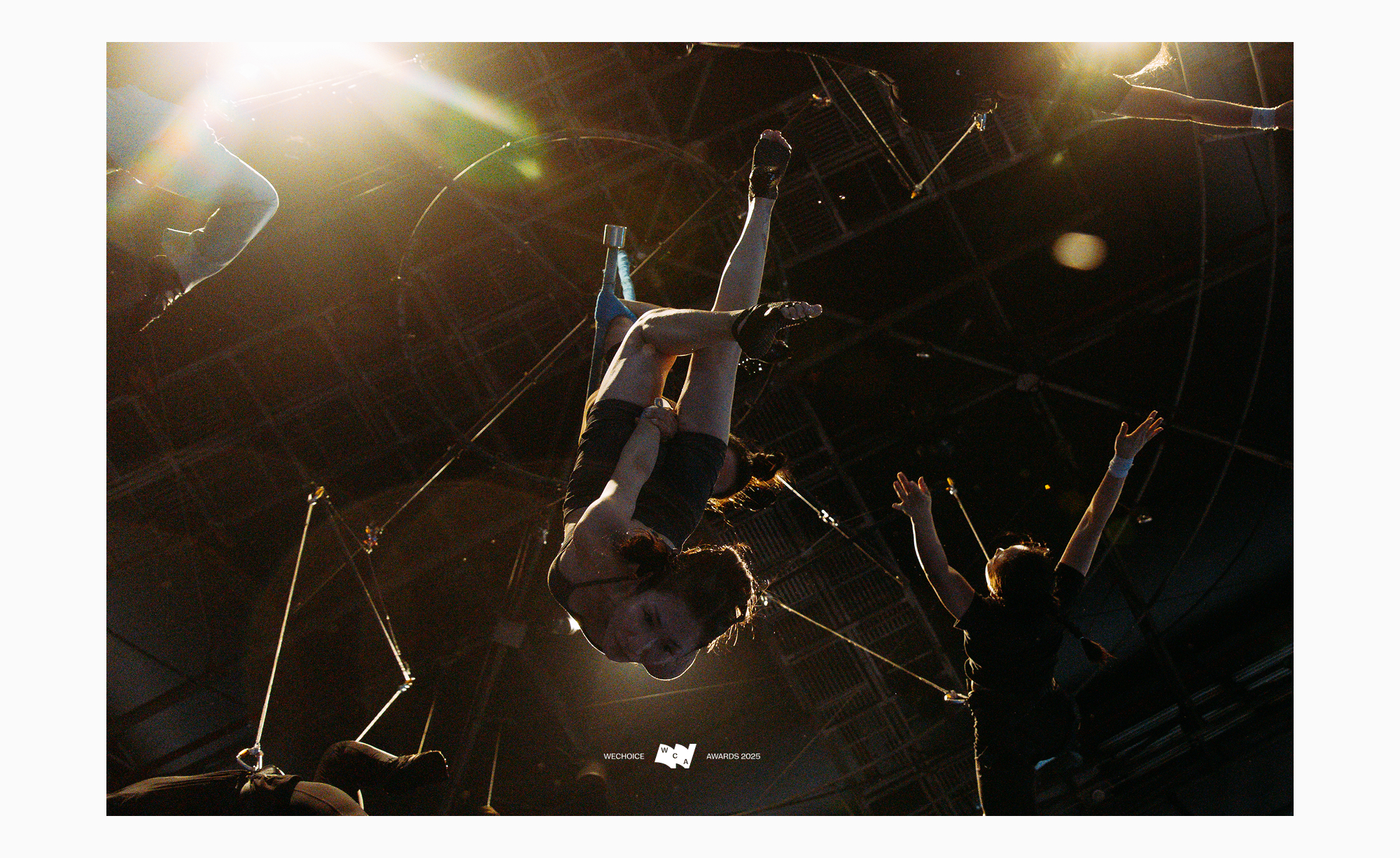 Đoàn xiếc “Vùng Đất Kỳ Bí”: Cú lội ngược dòng đập tan định kiến, vẽ lại giấc mơ rực rỡ cho Xiếc Việt- Ảnh 7. Đoàn xiếc “Vùng Đất Kỳ Bí”: Cú lội ngược dòng đập tan định kiến, vẽ lại giấc mơ rực rỡ cho Xiếc Việt- Ảnh 7.