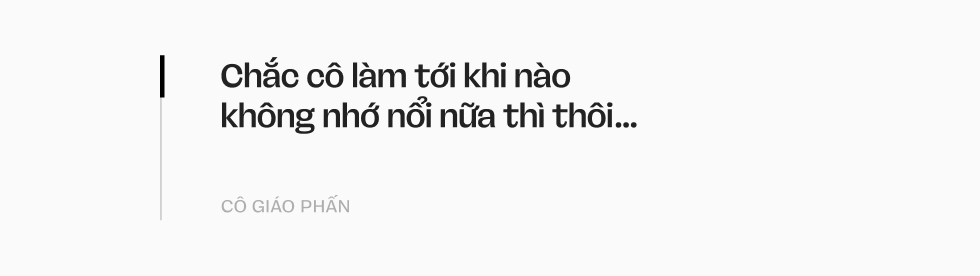 Cô giáo Phấn - Người gom giữ kỷ vật cho những đứa trẻ không còn ở lại với thế gian- Ảnh 13. Cô giáo Phấn - Người gom giữ kỷ vật cho những đứa trẻ không còn ở lại với thế gian- Ảnh 13.