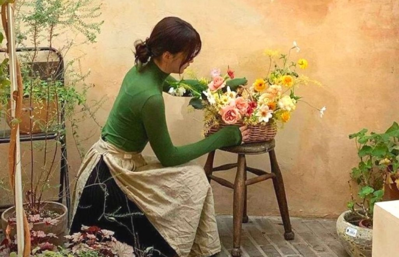 Người thông minh và cách sống nhẹ đầu để bền phúc trong đời sống - Ảnh 1.