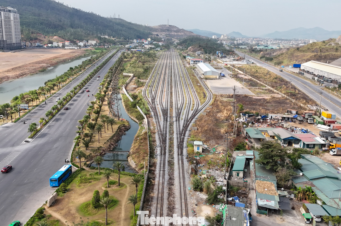 Quy mô khủng dự án đường sắt tốc độ cao Hà Nội - Quảng Ninh năm 2026 - Ảnh 2.