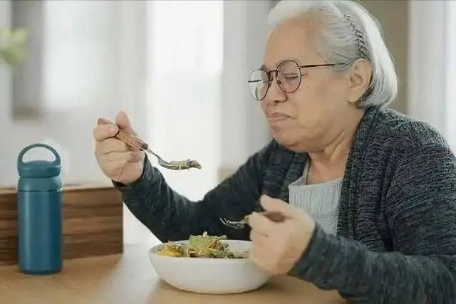 Người Trên 60 Tuổi Thà Ở Nhà Ngủ Còn Hơn Là Làm 4 Điều Này Thường Xuyên, Càng Làm Càng Hại Thân- Ảnh 2. Người Trên 60 Tuổi Thà Ở Nhà Ngủ Còn Hơn Là Làm 4 Điều Này Thường Xuyên, Càng Làm Càng Hại Thân- Ảnh 2.