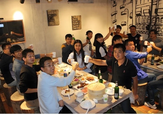 Đi họp lớp về, t&ocirc;i thấm th&iacute;a 5 sự thật chưa ai n&oacute;i- Ảnh 1.