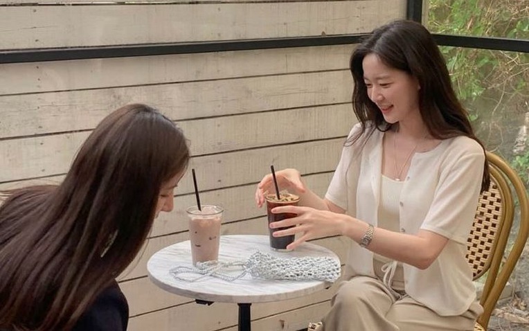 4 câu hỏi của họ hàng khiến bạn trả giá bằng tiền mặt - Ảnh 1.