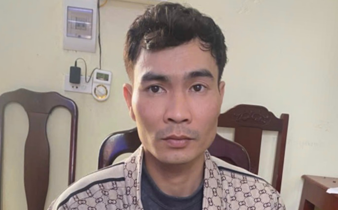 Bắt Bùi Hoàng Thông sinh năm 1994 trong nhà nghỉ - Ảnh 1.