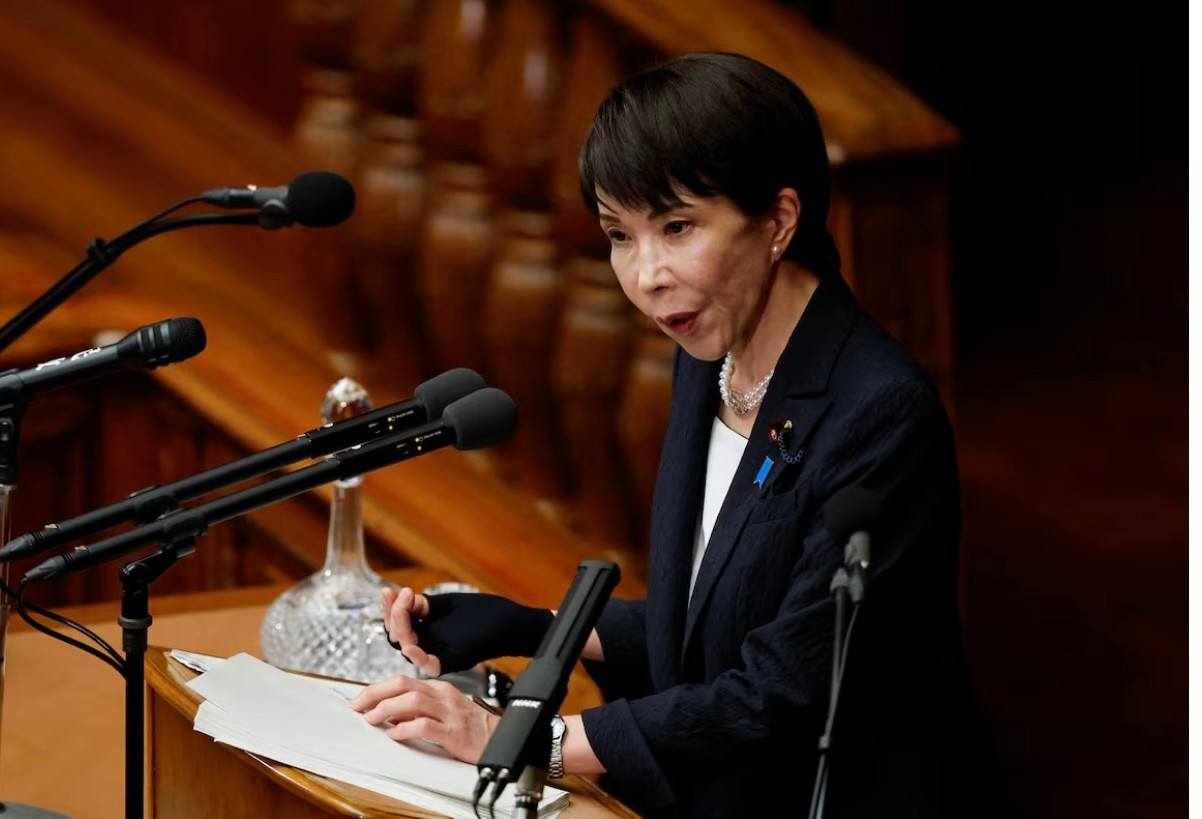 Thủ tướng Nhật Bản Takaichi cảnh báo Trung Quốc về an ninh và chiến lược quốc phòng 2026 - Ảnh 1.