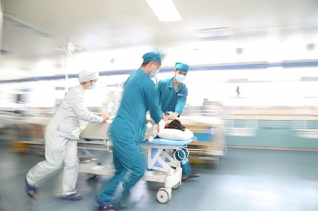 Người đàn ông 40 tuổi tử vong vì nhồi máu cơ tim, bác sĩ cảnh báo: Khát đến đâu ban đêm cũng đừng uống 3 loại nước này 18 Người đàn ông 40 tuổi tử vong vì nhồi máu cơ tim, bác sĩ cảnh báo: Khát đến đâu ban đêm cũng đừng uống 3 loại nước này - Ảnh 1.