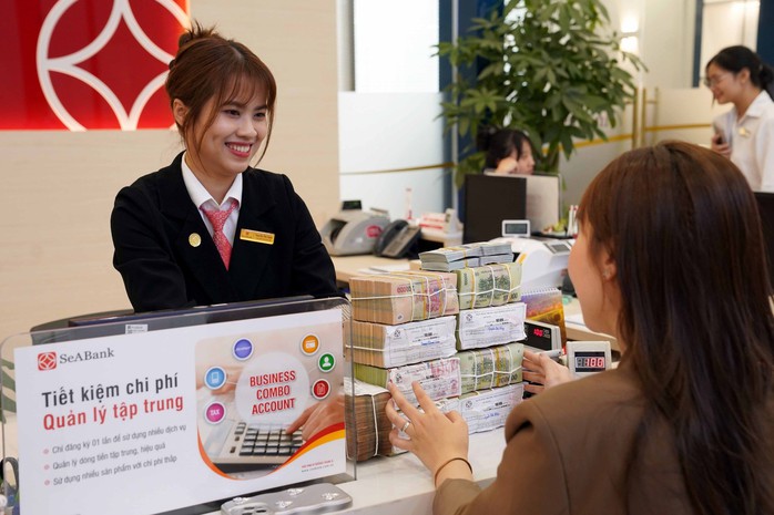 Ngân hàng và doanh nghiệp lì xì đầu năm 2026 cho khách hàng và cổ đông - Ảnh 2.